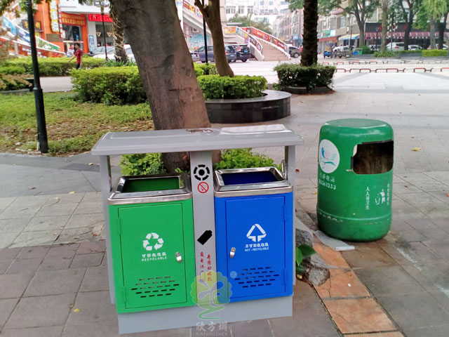 街道戶(hù)外鐵垃圾桶-街道戶(hù)外鐵皮烤漆垃圾桶定制廠家